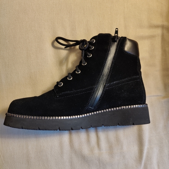 Vaneli Zeno Water Resistant Black Lace up Boots with zipper entry, Sz 9 - Picture 2 of 11